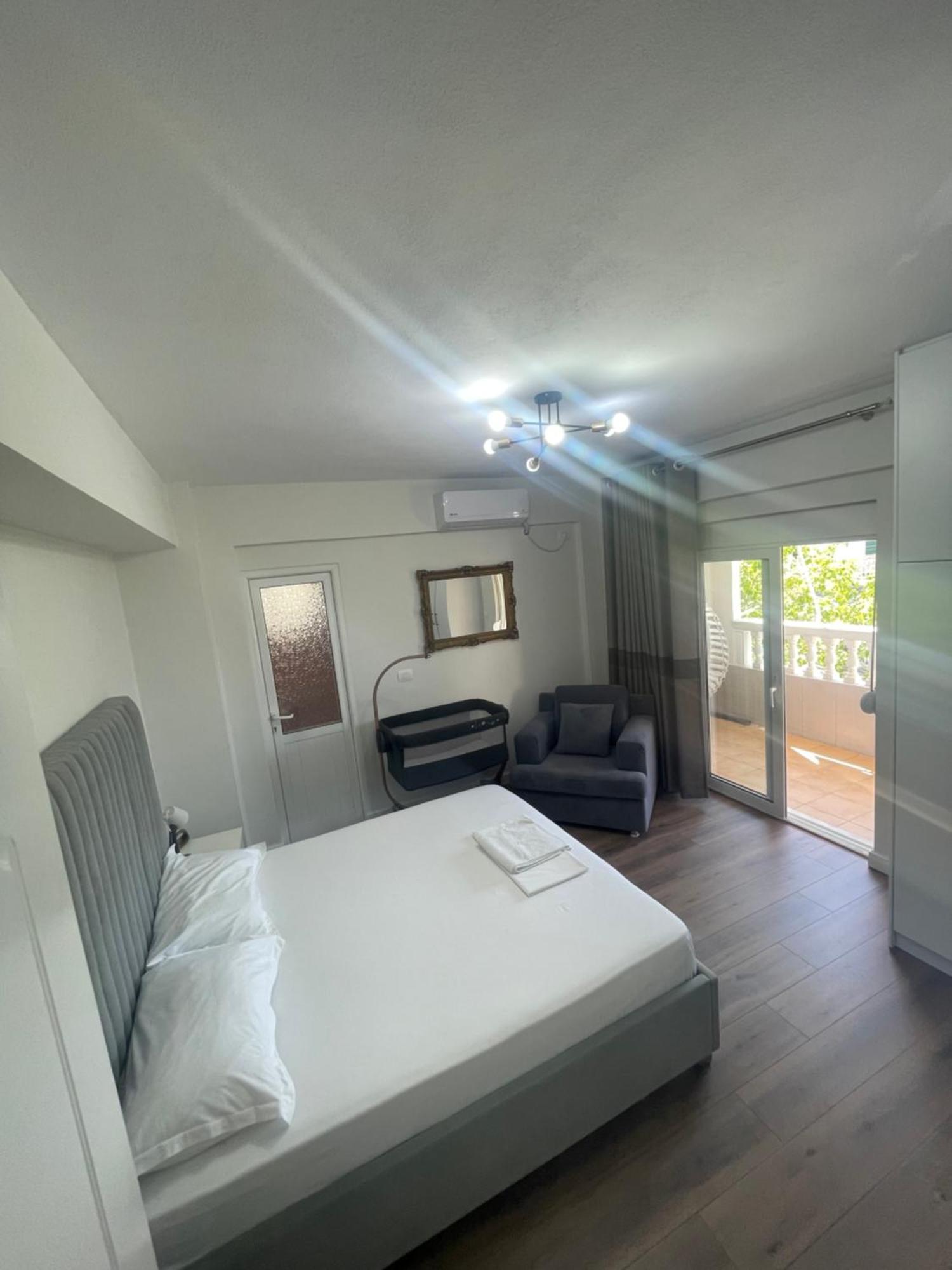 Saranda Apartment Brajan Bagian luar foto